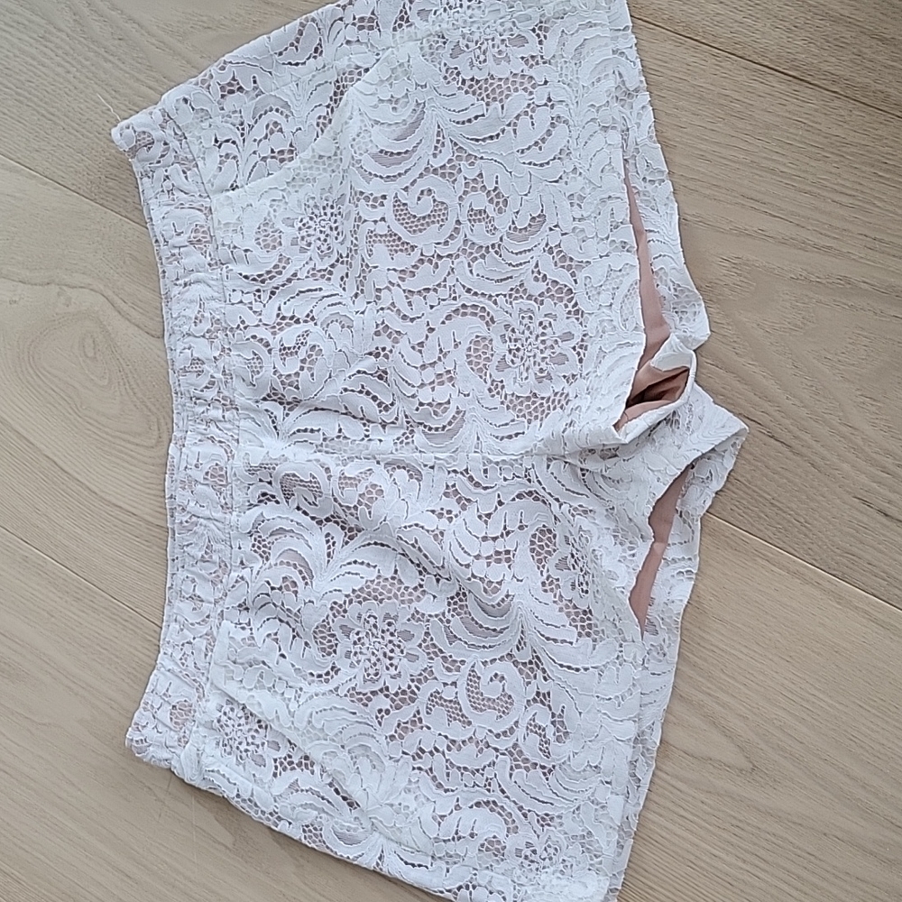 BCBG MaxAzria white lace shorts, size M